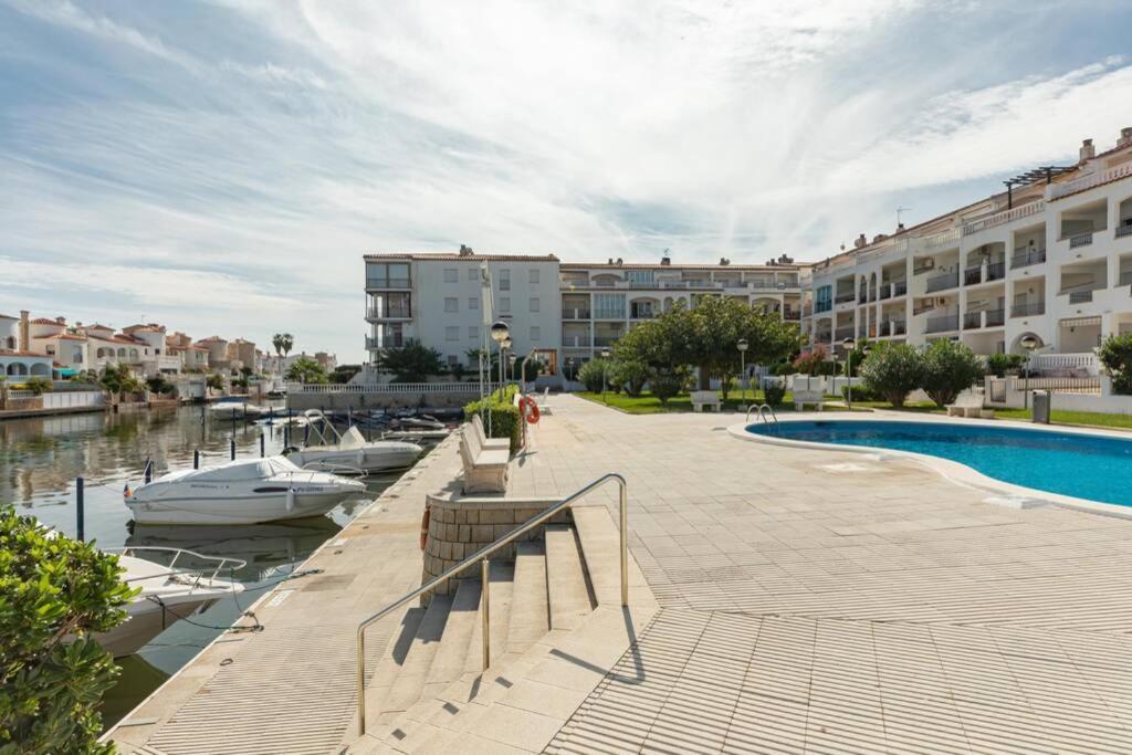 Appartement Flateli Empuriabrava Extérieur photo